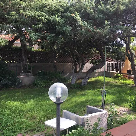 Eden Beach, Trilocale Con Giardino A Pochi Passi Dal Mare Dom wakacyjny Sorso