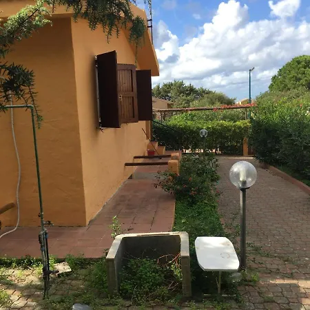 Dom wakacyjny Eden Beach, Trilocale Con Giardino A Pochi Passi Dal Mare Sorso
